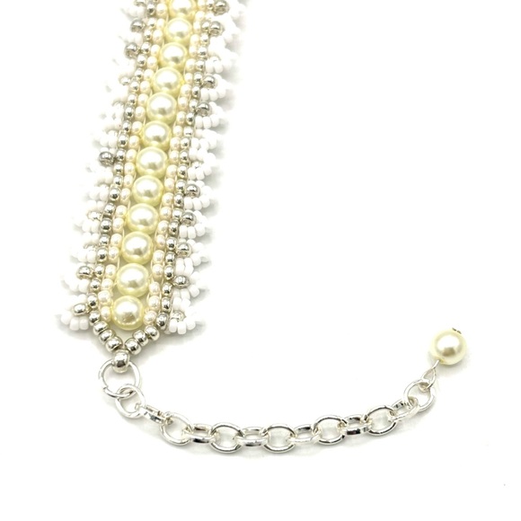 Hand Crafted White Pearl Beaded Lace Bracelet - Picture 6 of 8